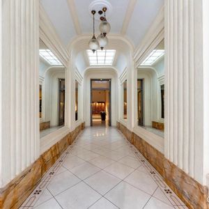 Property in Carre d'Or