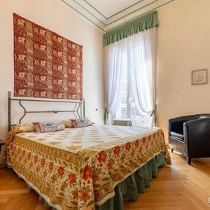 Property in Carre d'Or