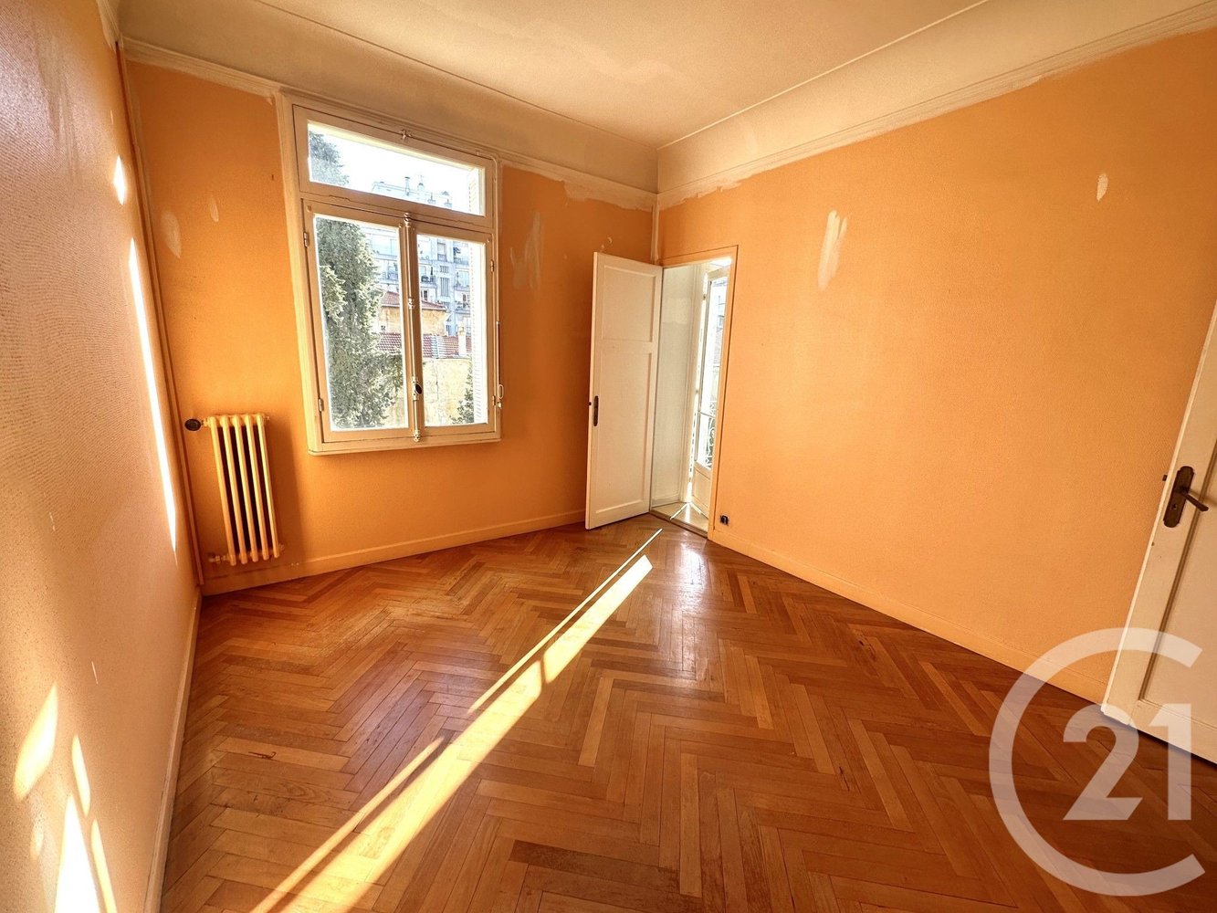 Property photo in Carre d'Or