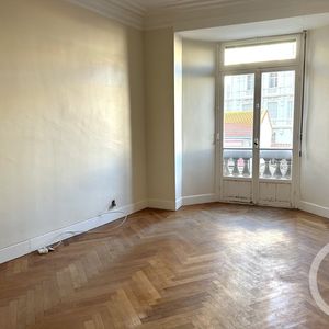 Property in Carre d'Or