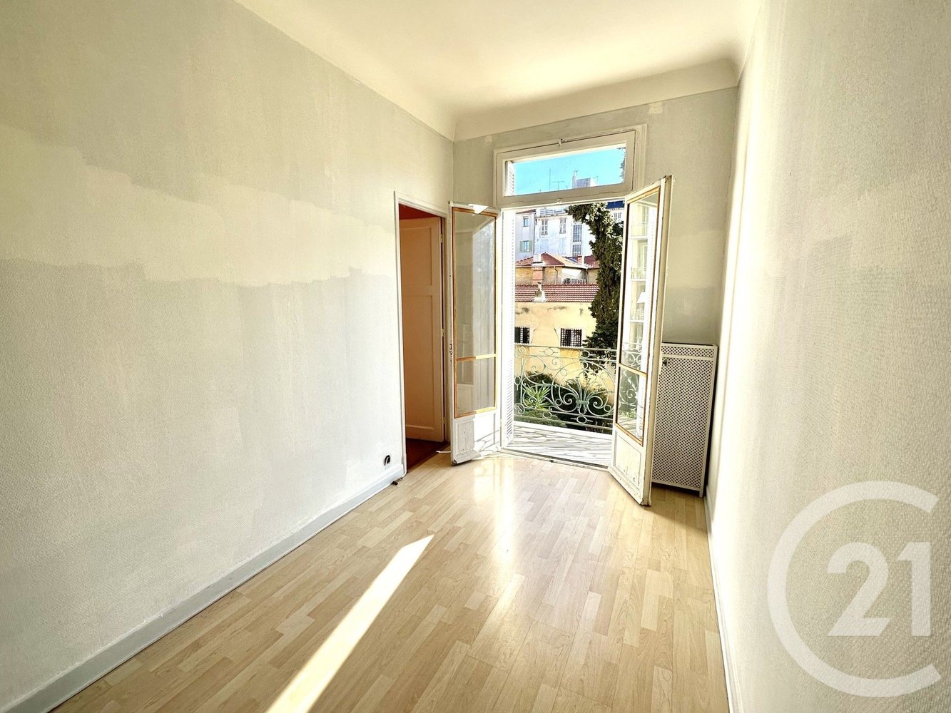 Property photo in Carre d'Or