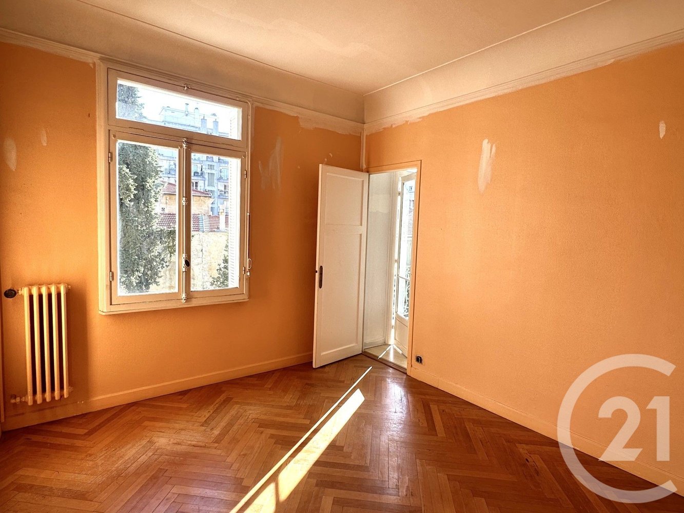 Property photo in Carre d'Or