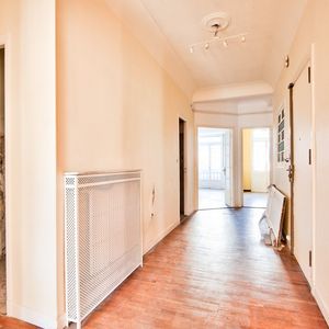 Property in Carre d'Or