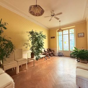 Property in Carre d'Or