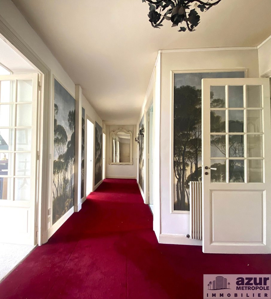 Property photo in Carre d'Or