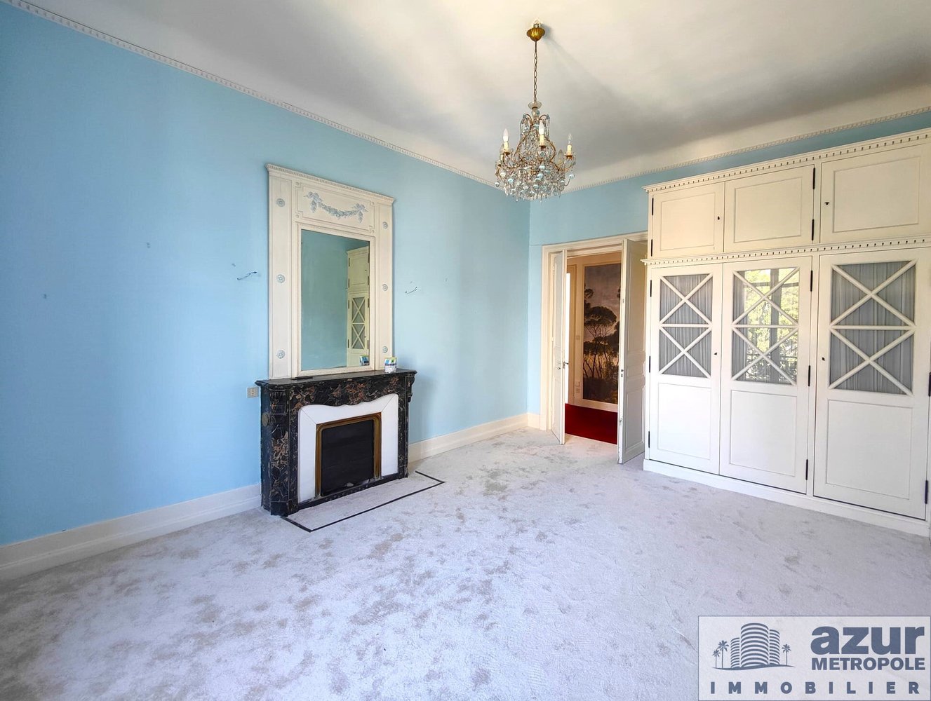 Property photo in Carre d'Or