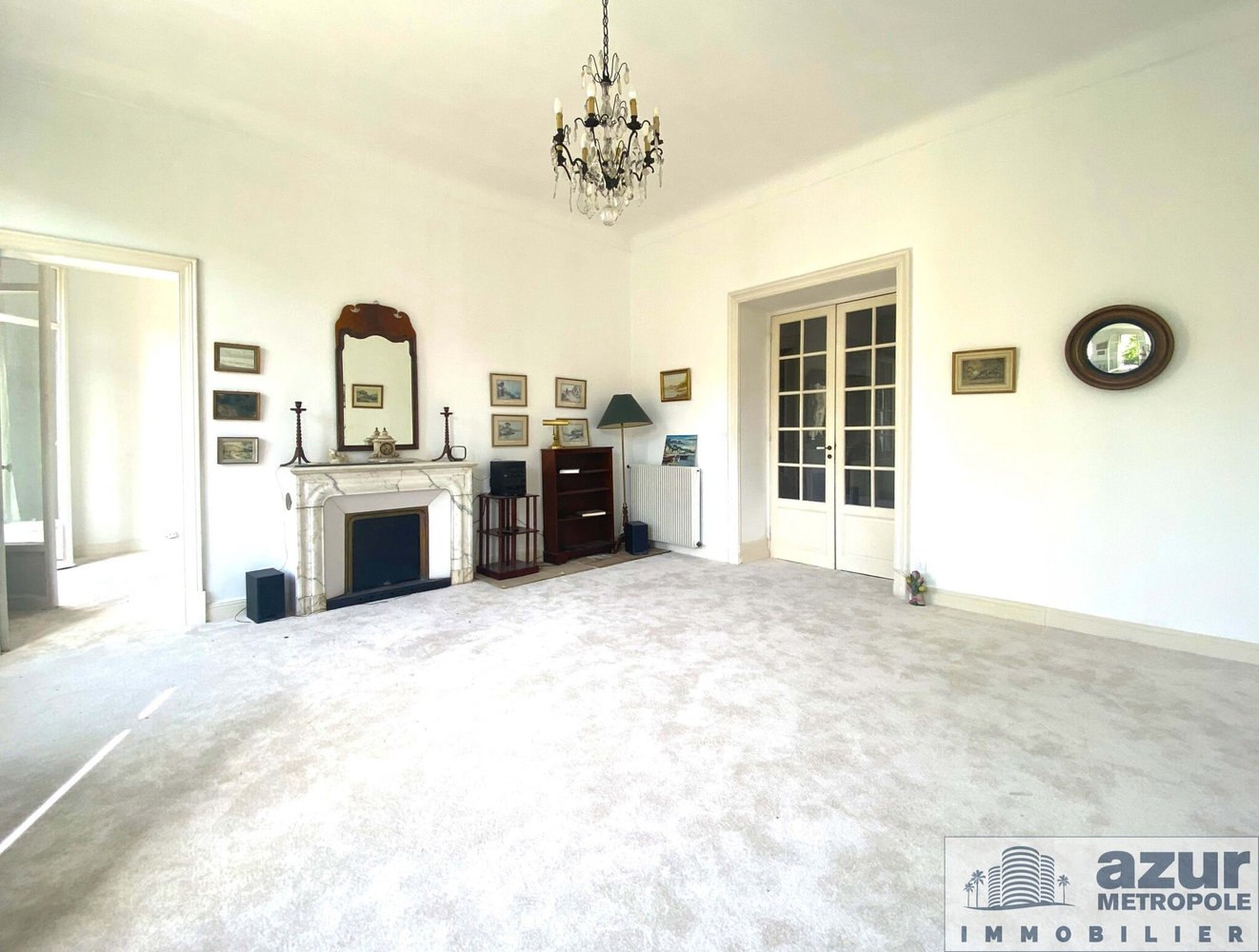 Property photo in Carre d'Or