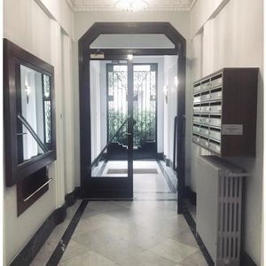 Property in Carre d'Or