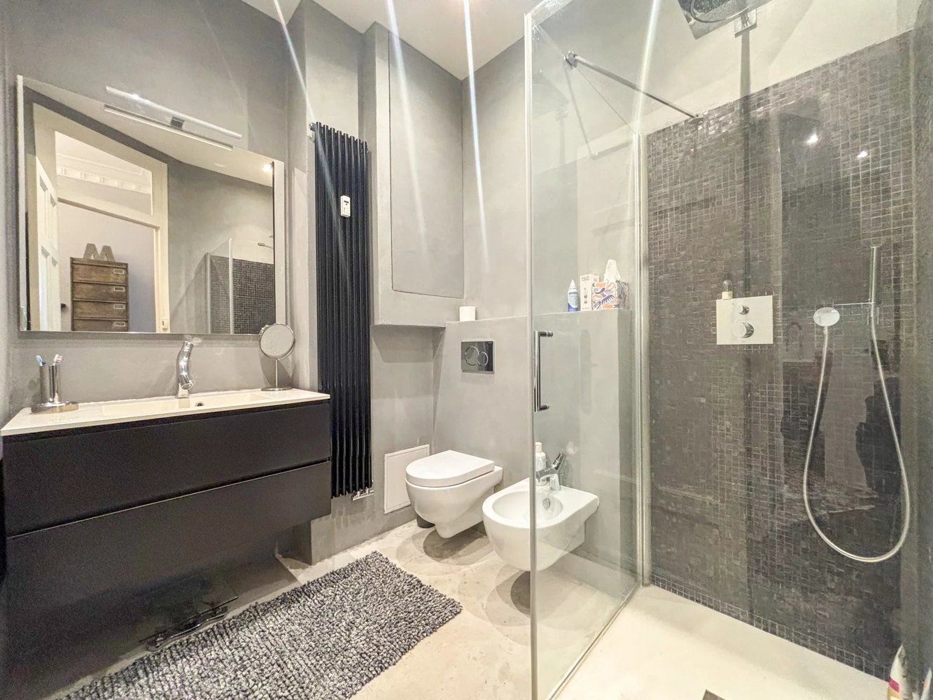 Property photo in Carre d'Or