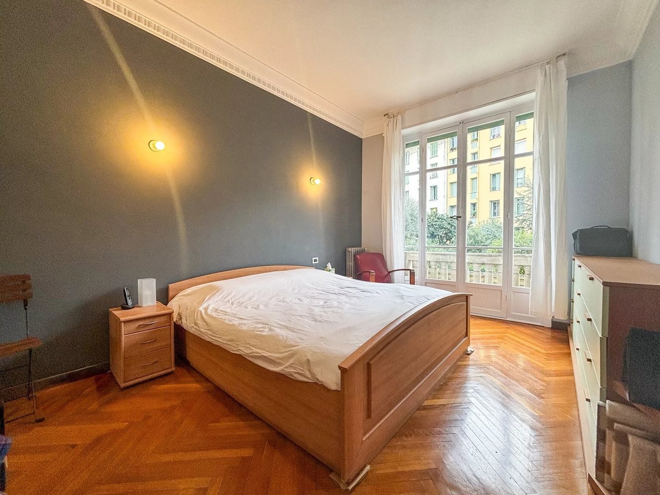 Property photo in Carre d'Or