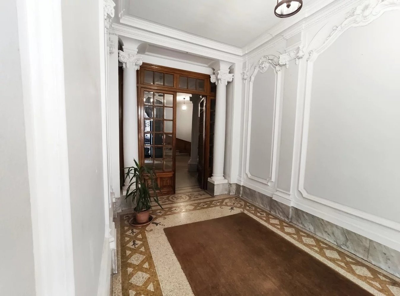 Property photo in Carre d'Or