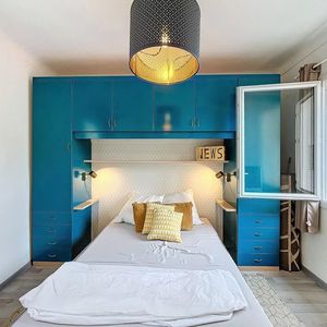 Property in Carre d'Or