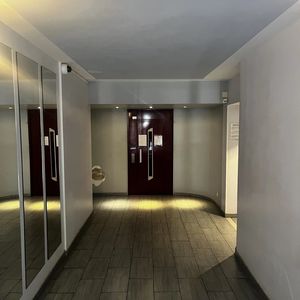 Property in Carre d'Or