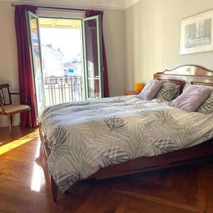 Property in Carre d'Or