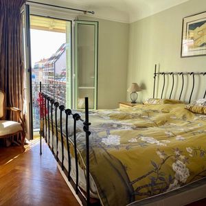 Property in Carre d'Or