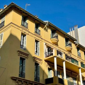 Property in Carre d'Or