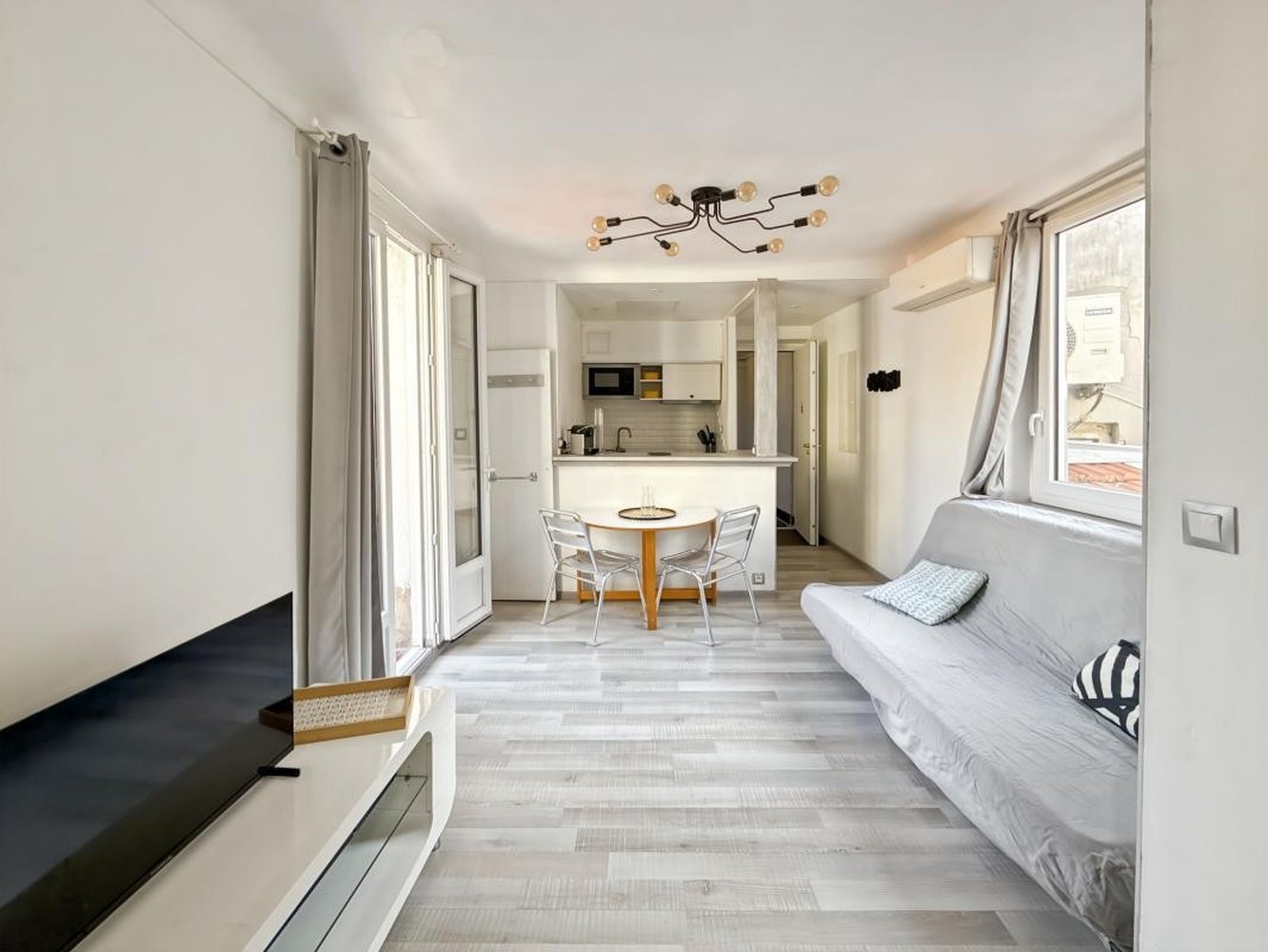 Property photo in Carre d'Or