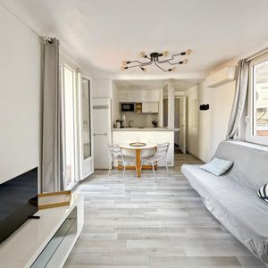 Property in Carre d'Or