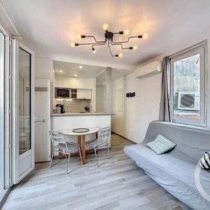 Property in Carre d'Or