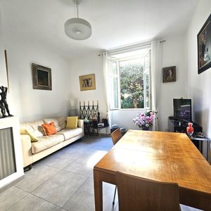 Property in Carre d'Or