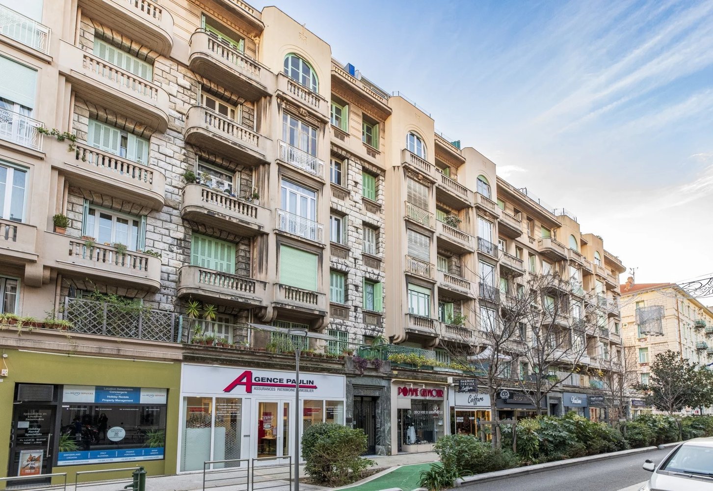 Property photo in Carre d'Or