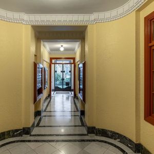 Property in Carre d'Or