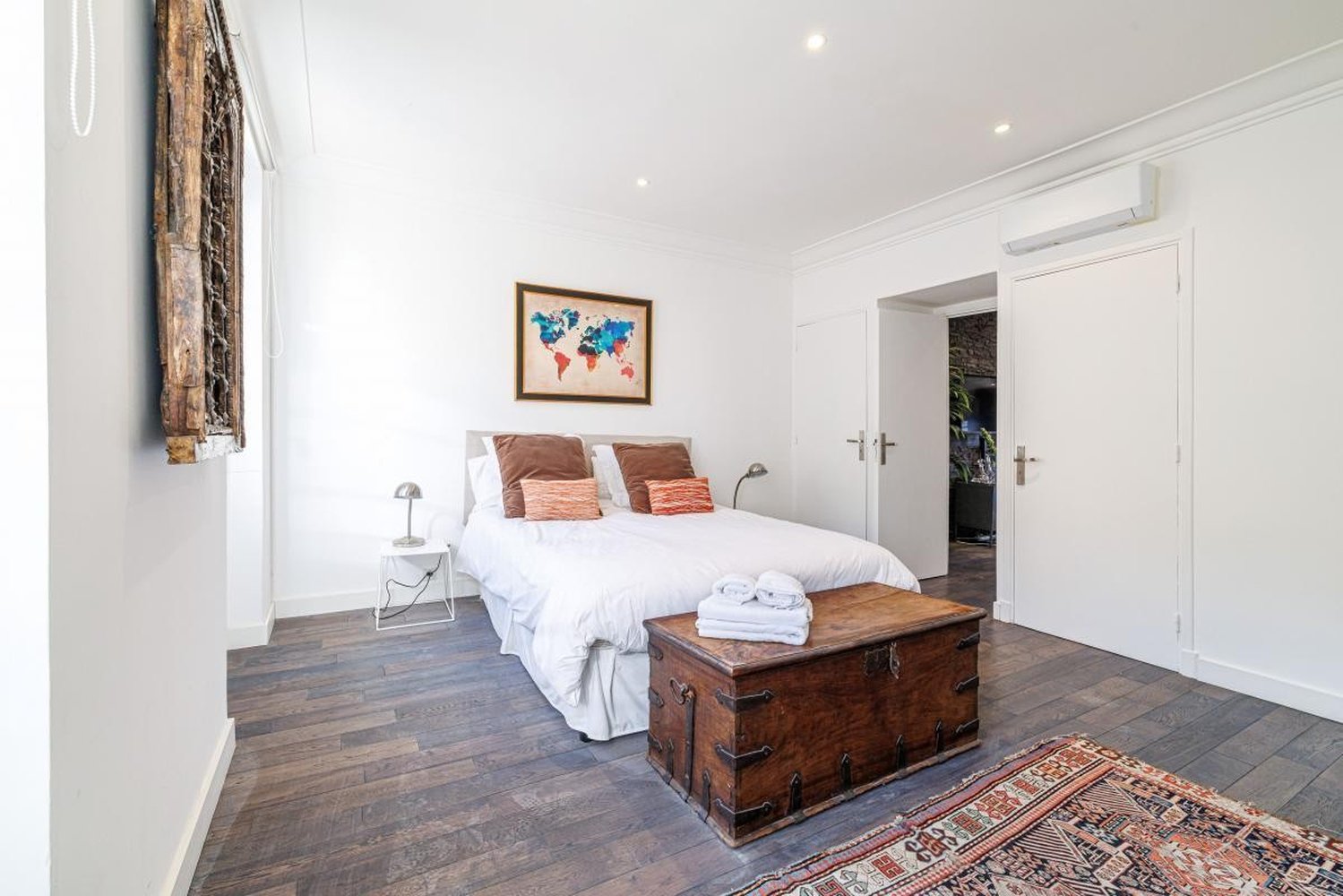 Property photo in Carre d'Or