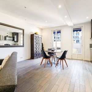 Property in Carre d'Or