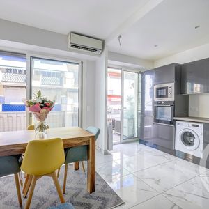 Property in Carre d'Or