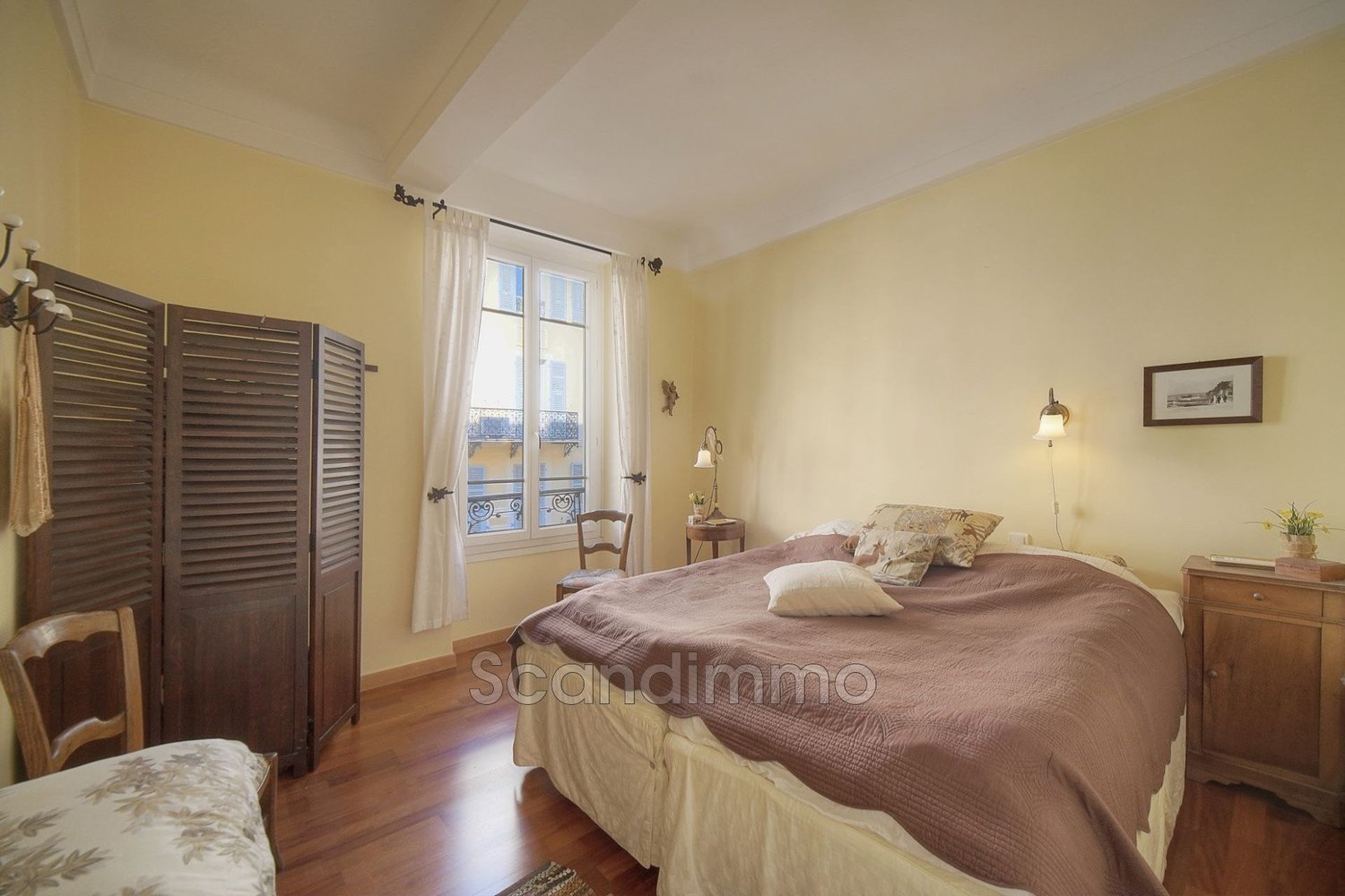 Property photo in Carre d'Or