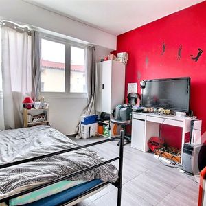 Property in Carre d'Or