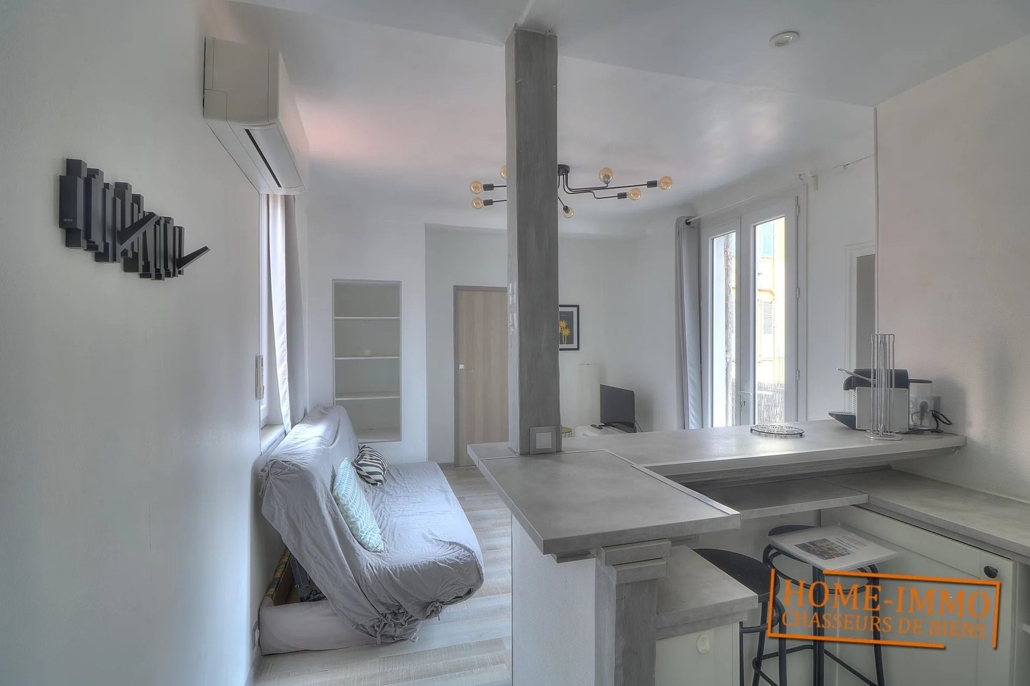 Property photo in Carre d'Or