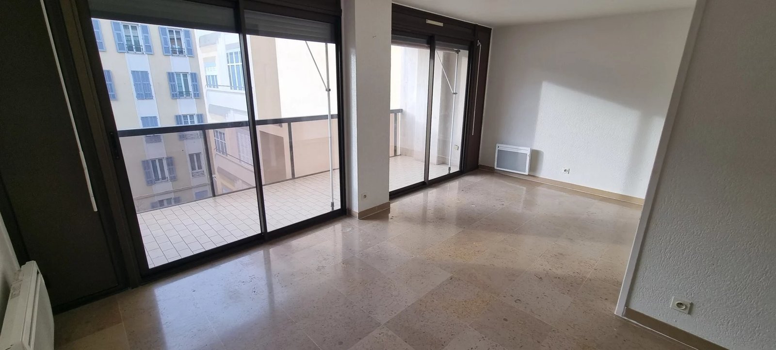 Property photo in Carre d'Or