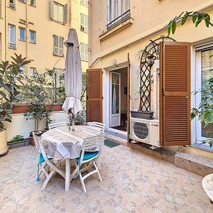 Property in Musicians Quarter