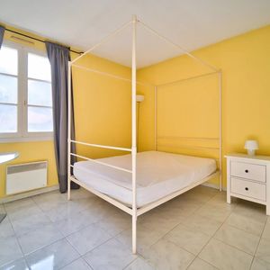 Property in Old Town