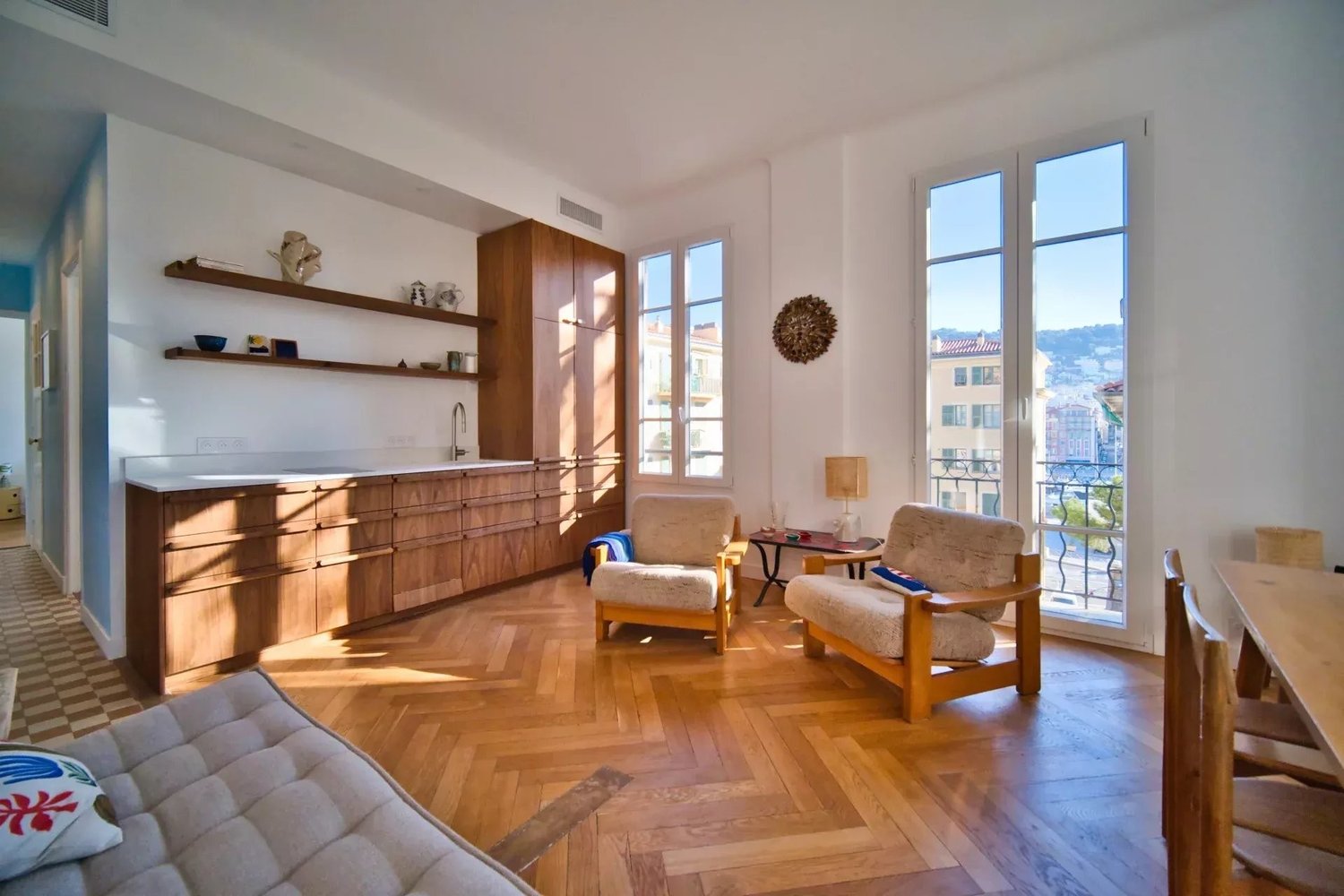 Property photo in Port