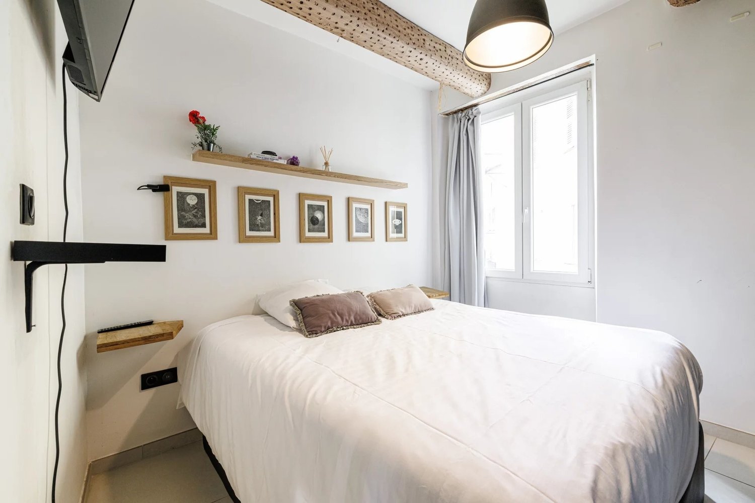 Property photo in Port