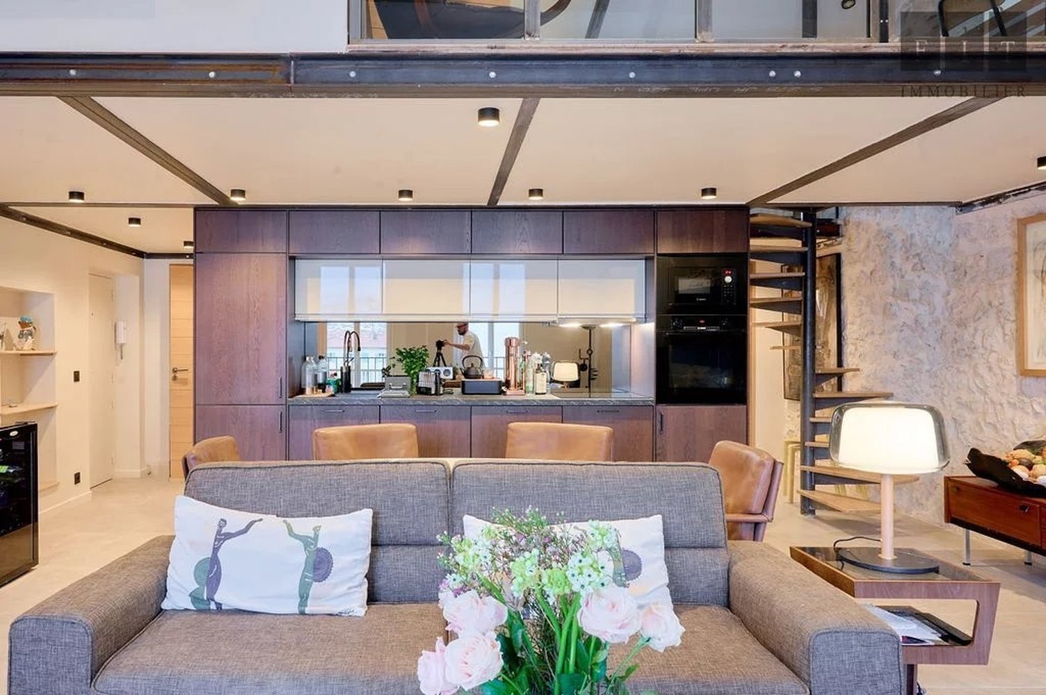 Property photo in Port