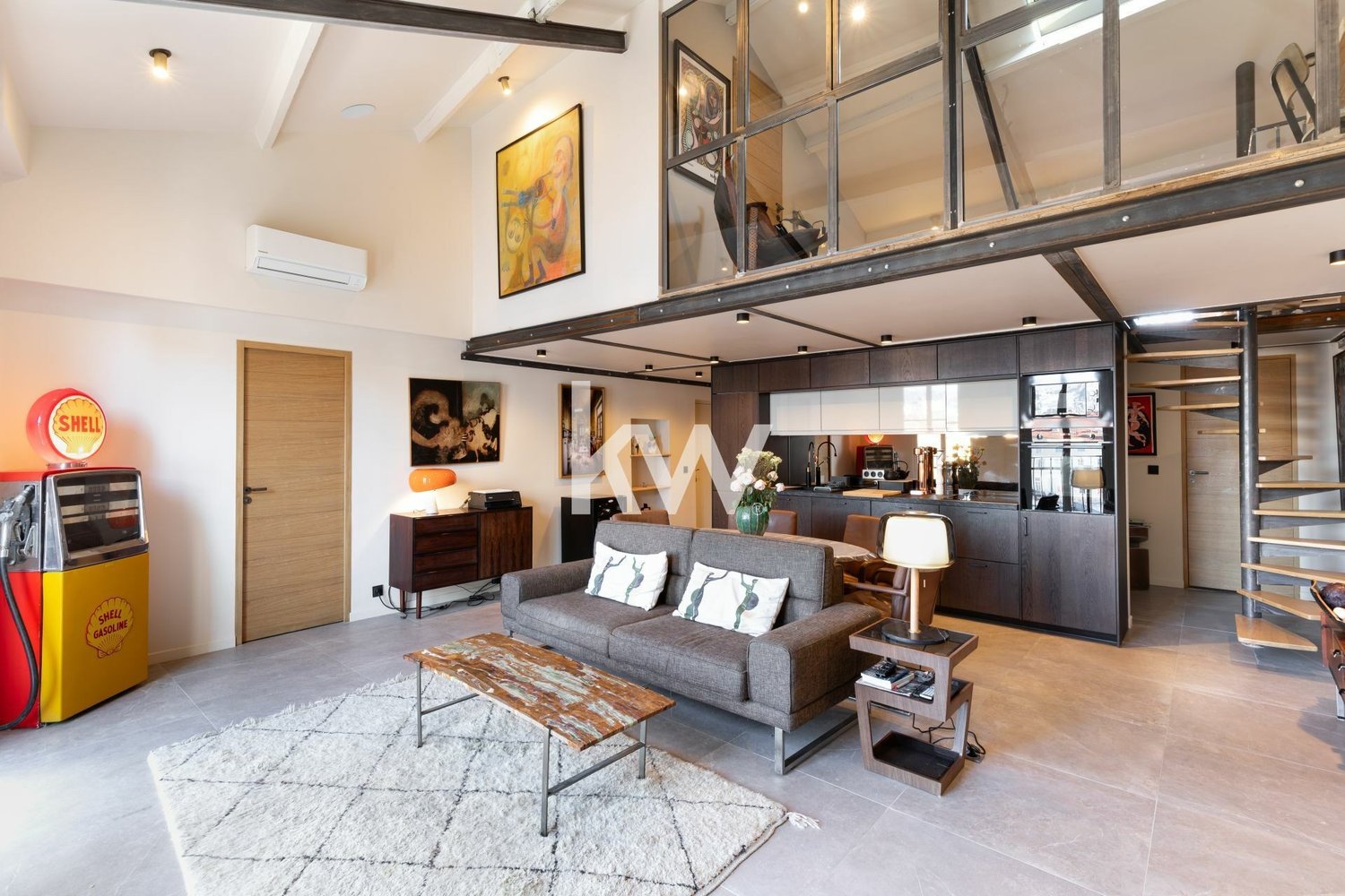 Property photo in Port