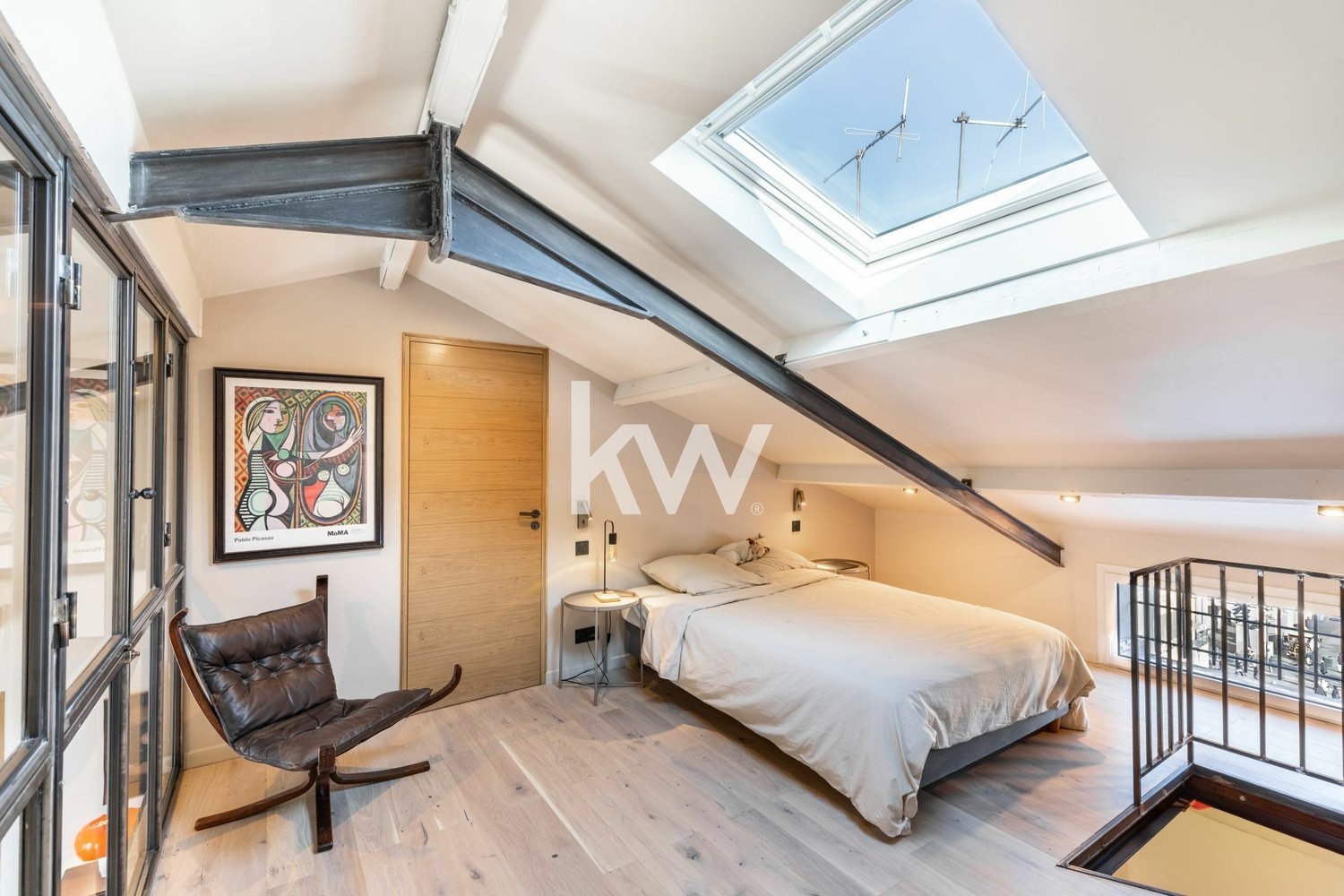 Property photo in Port