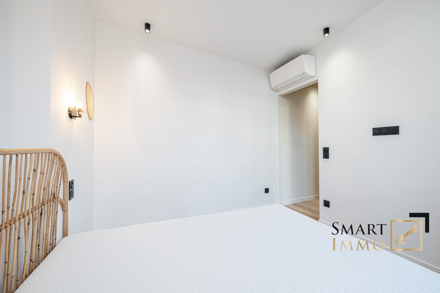 Property photo in Port