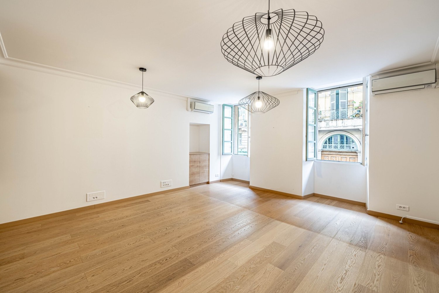 Property photo in Port