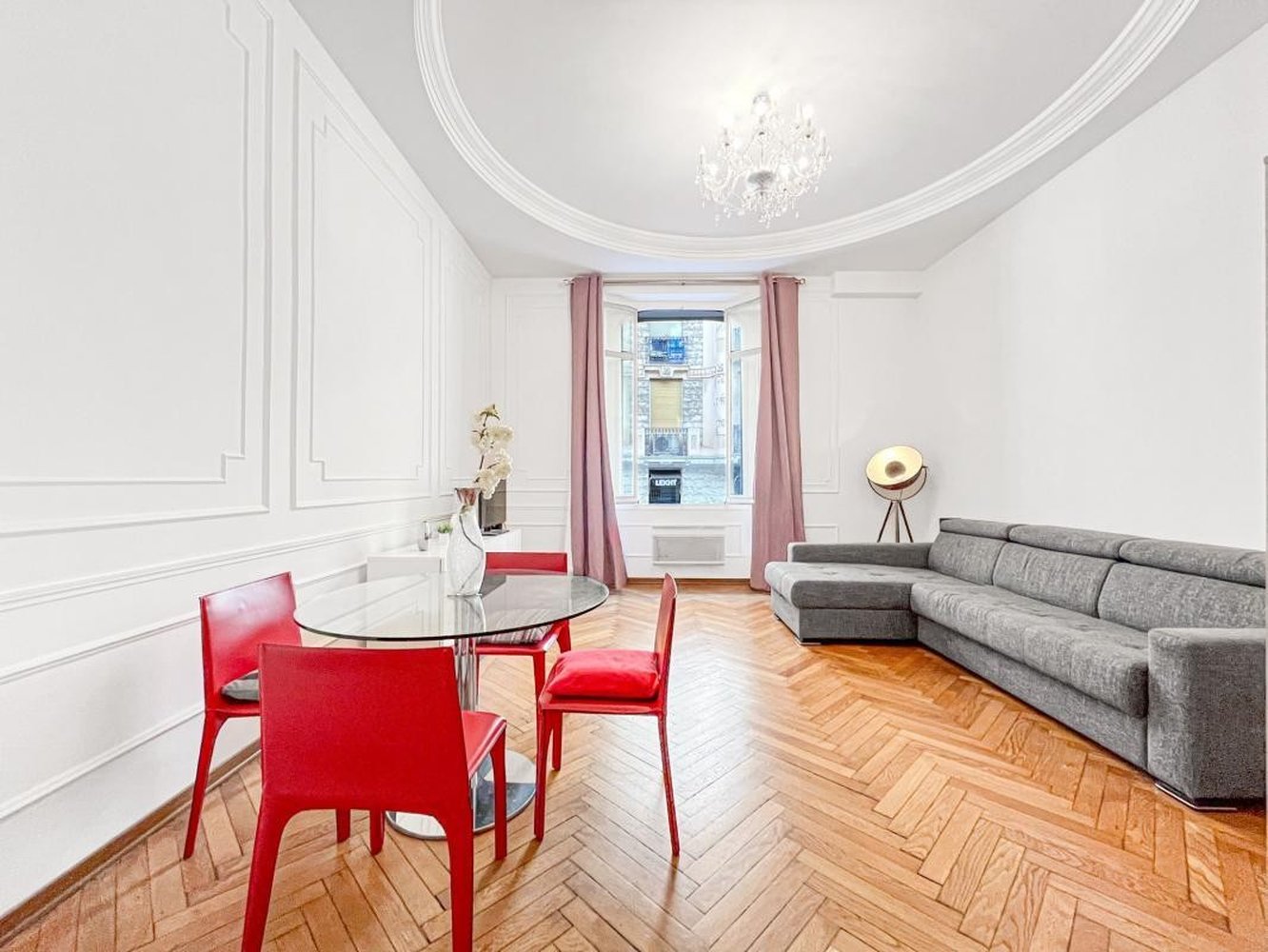 Property photo in Carre d'Argent