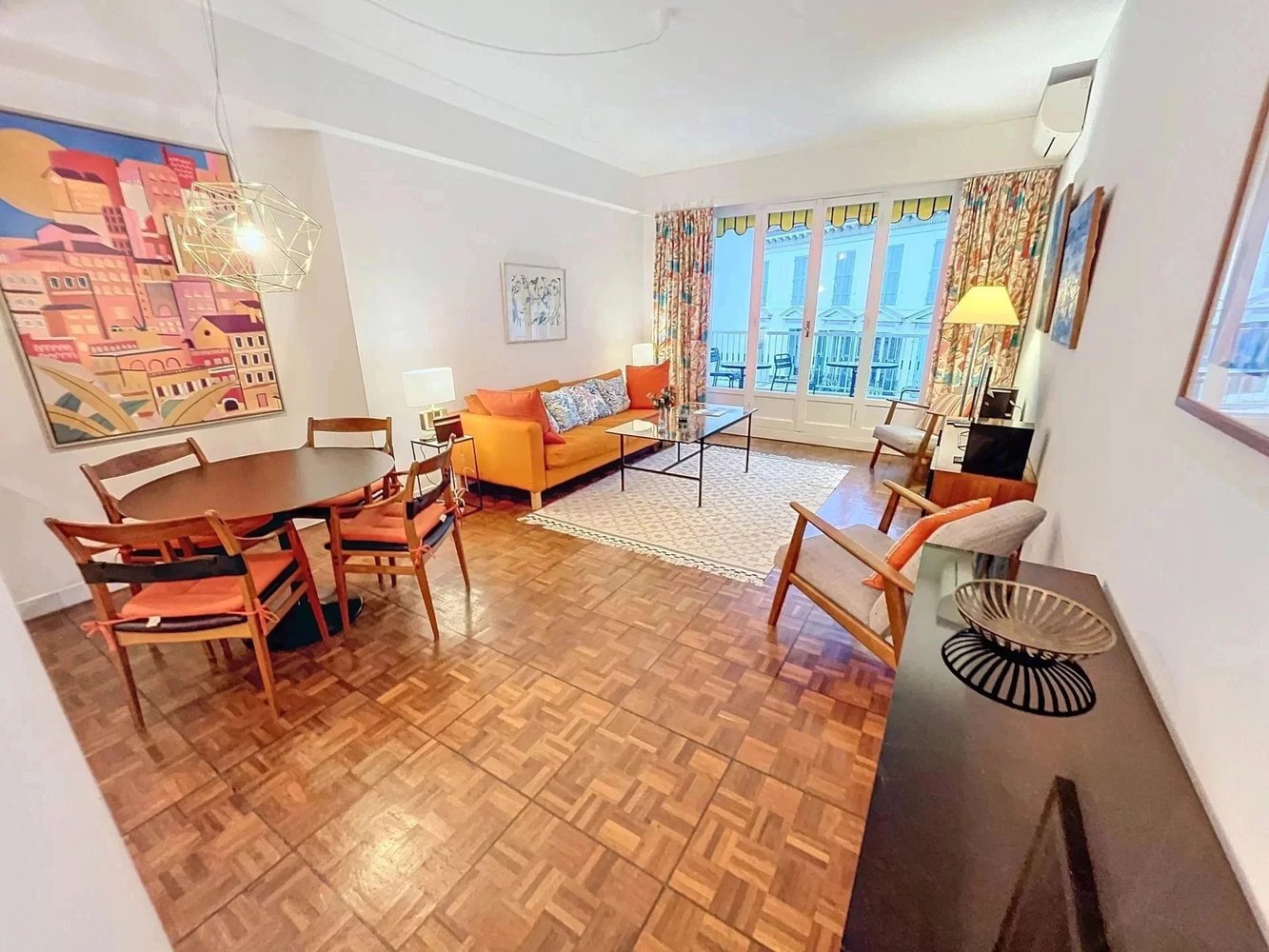 Property photo in Carre d'Argent