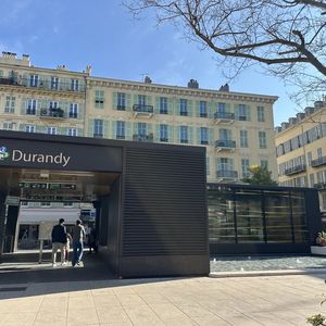 Property in Carre d'Argent