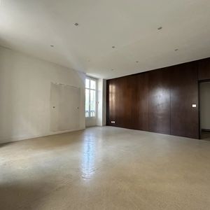 Property in Carre d'Argent