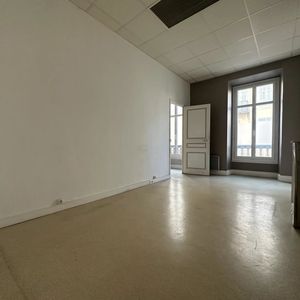 Property in Carre d'Argent