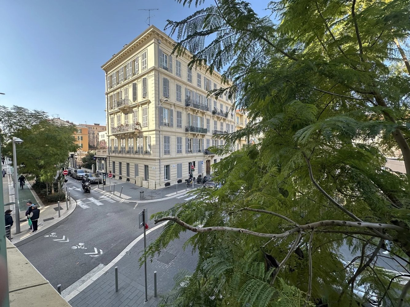 Property photo in Carre d'Argent