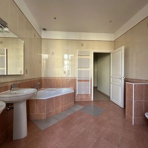 Property in Carre d'Argent