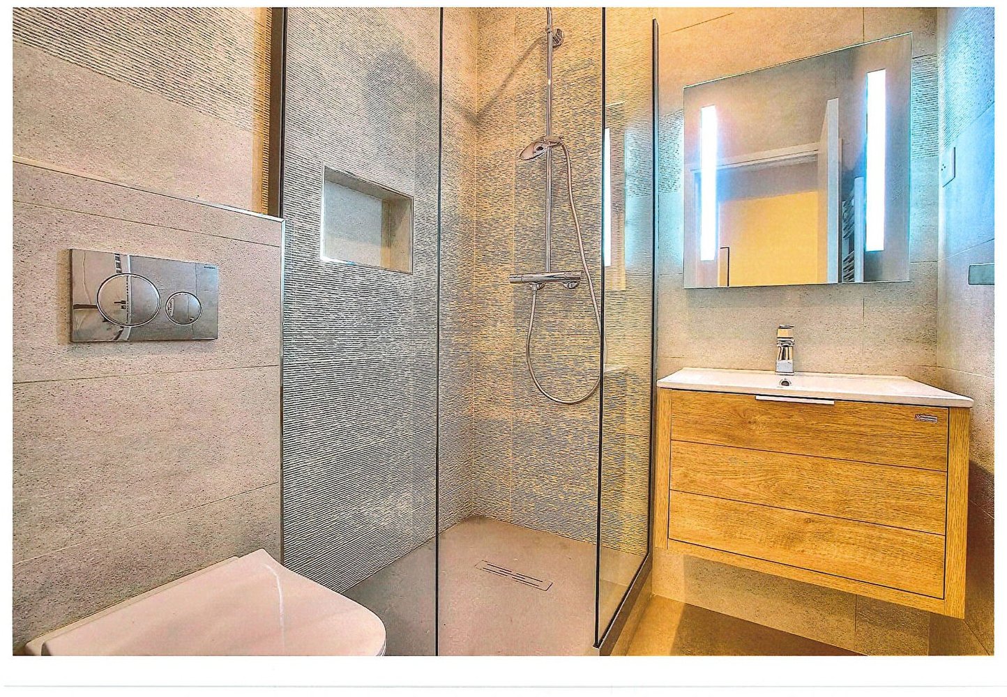 Property photo in Carre d'Argent